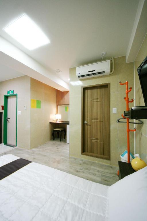 Guesthouse Myeongdong 2 Seoul Room photo