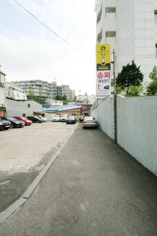 Guesthouse Myeongdong 2 Seoul Exterior photo